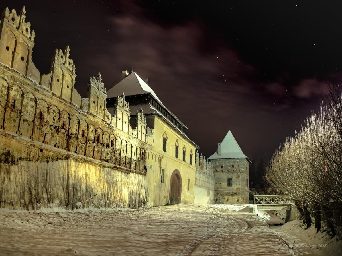 Csergő Ildikó vendégház Hotel Lăzarea Exterior foto
